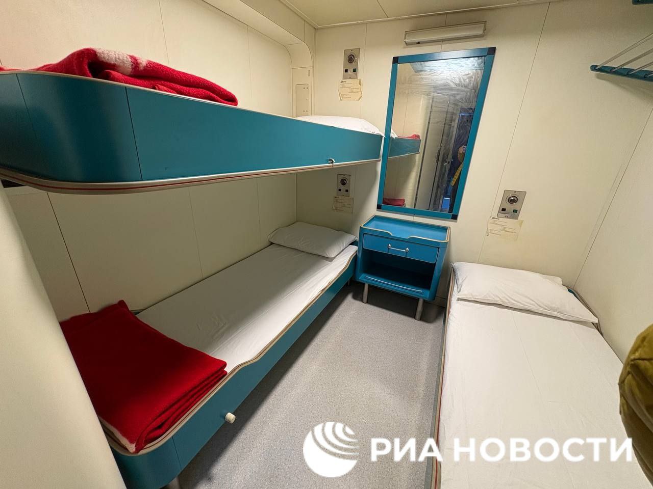 Паром "Трабзон - Сочи" будет выполнять рейсы дважды в неделю, каждый понедельник и четверг, рассказали РИА Новости в компании "СВС Шиппинг" Паром "Трабзон - Сочи" будет выполнять рейсы дважды в неделю, каждый понедельник и четверг, рассказали РИА Новости в компании "СВС Шиппинг"