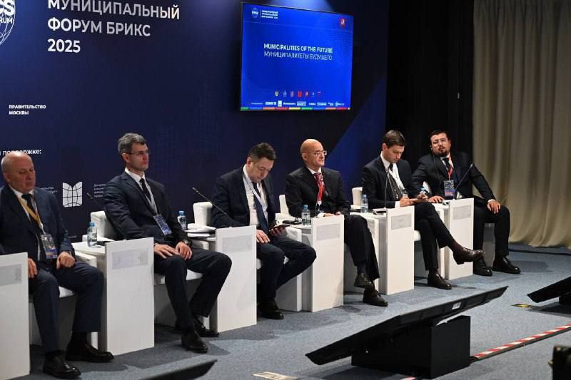 Глава Сочи Андрей Прошунин принял участие в пленарном заседании Международного муниципального форума «БРИКС» Глава Сочи Андрей Прошунин принял участие в пленарном заседании Международного муниципального форума «БРИКС»