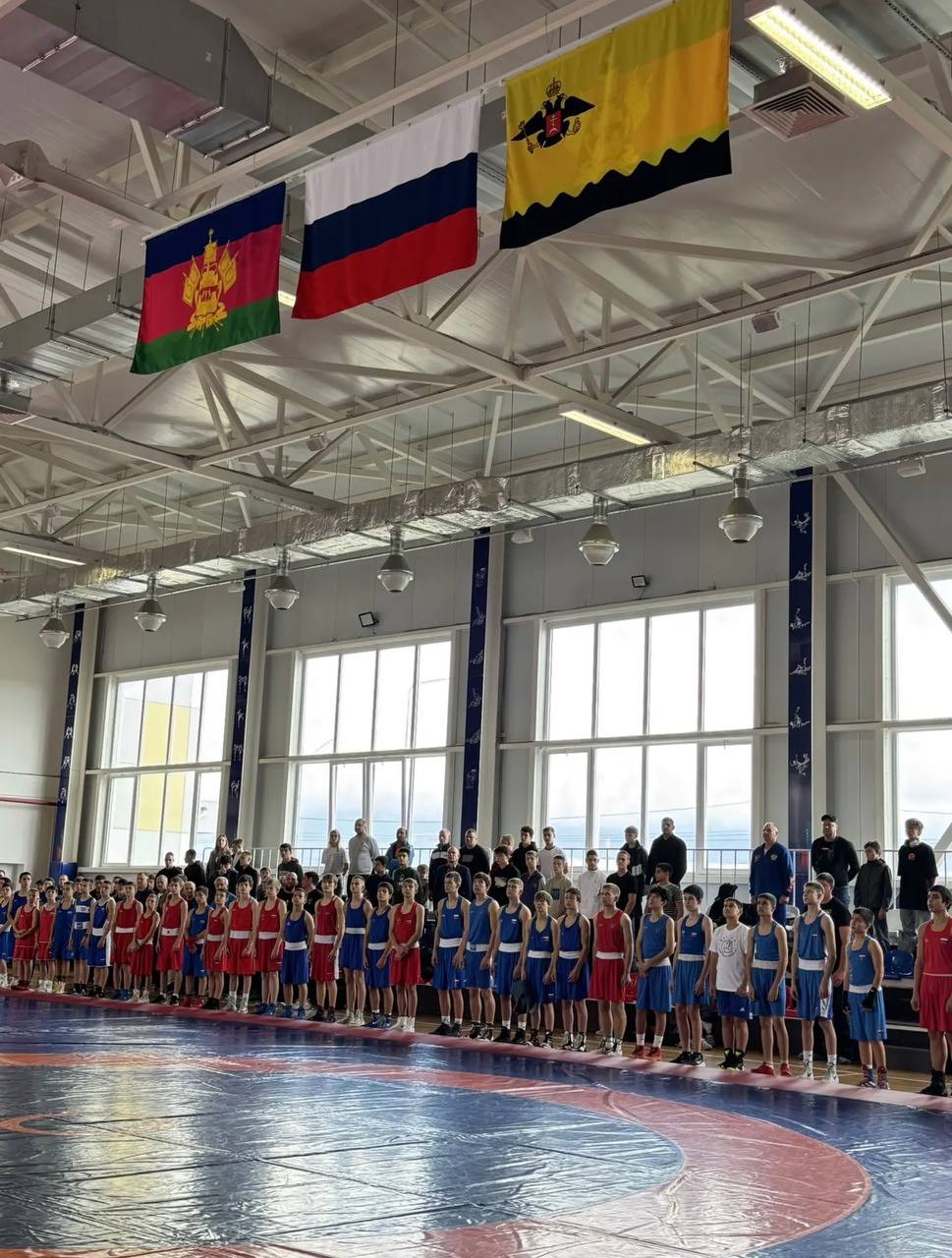 В Центре спортивных единоборств Новороссийска стартовал Турнир по боксу В Центре спортивных единоборств Новороссийска стартовал Турнир по боксу