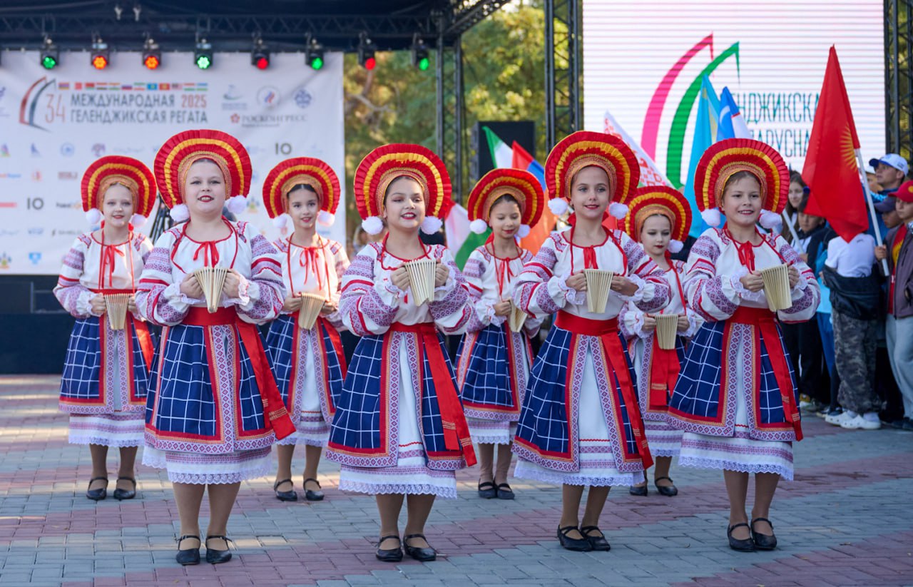Открытие 34–й Международной Геленджикской регаты! Открытие 34–й Международной Геленджикской регаты!