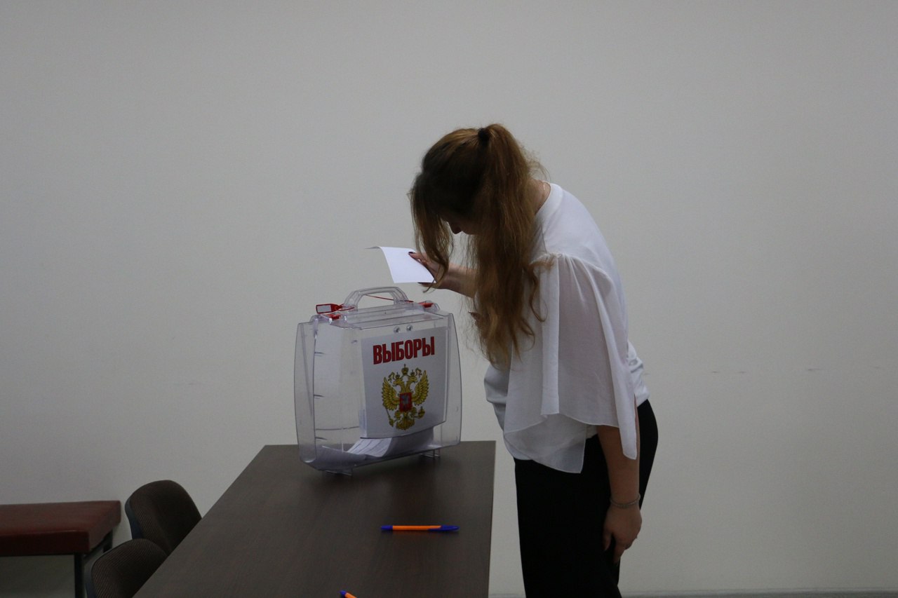 28 октября в зале Совета муниципального образования Ейский район проведено первое очное заседание ученического Совета муниципального образования Ейский муниципальный район Краснодарского края, который образовался по итогам... 28 октября в зале Совета муниципального образования Ейский район проведено первое очное заседание ученического Совета муниципального образования Ейский муниципальный район Краснодарского края, который образовался по итогам...