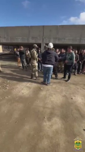 28иностранцев нелегально работали на стройке в станице Елизаветинской (г. Краснодар)