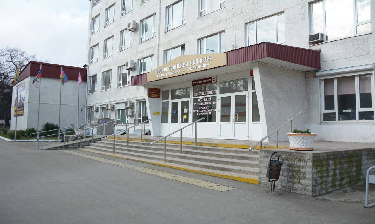 Андрей Кравченко: Сегодня самое крупное учреждение специального профессионального образования Кубани отмечает юбилей Андрей Кравченко: Сегодня самое крупное учреждение специального профессионального образования Кубани отмечает юбилей