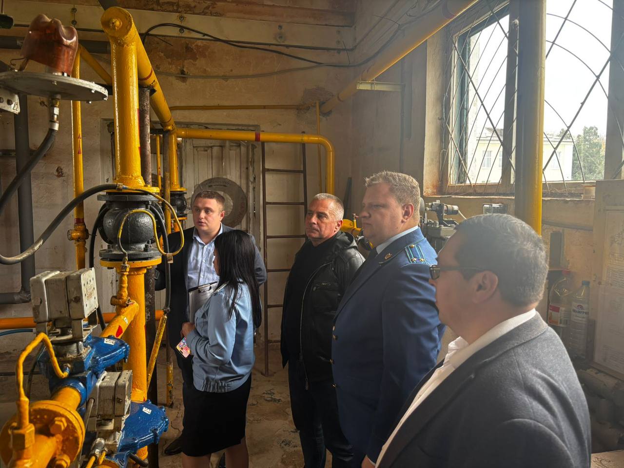 Прокурором Северского района Евгением Ширяевым проведено межведомственное совещание по вопросам исполнения судебных решений по искам прокуратуры района