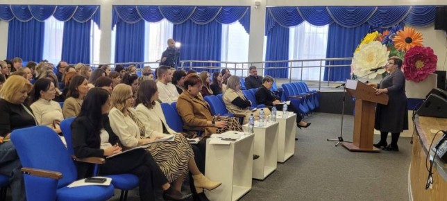 В Анапе провели семинар-совещание по профилактике деструктивного поведения несовершеннолетних