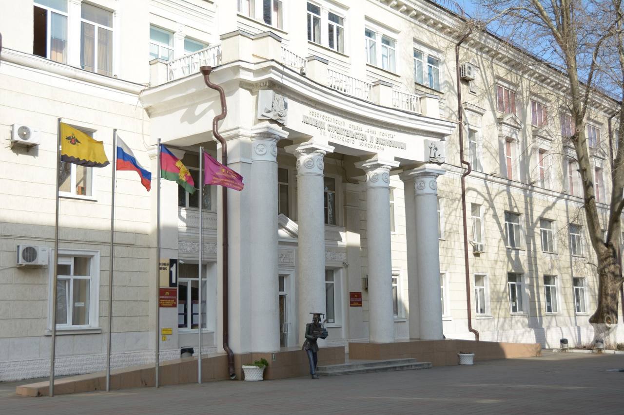 Андрей Кравченко: Сегодня самое крупное учреждение специального профессионального образования Кубани отмечает юбилей