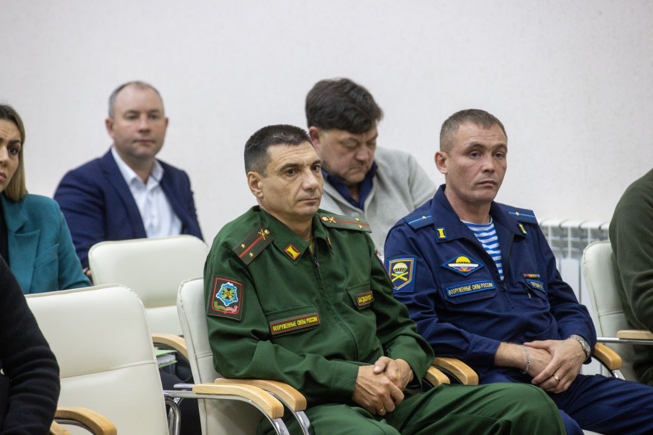 В Юровке состоялся выездной прием граждан В Юровке состоялся выездной прием граждан