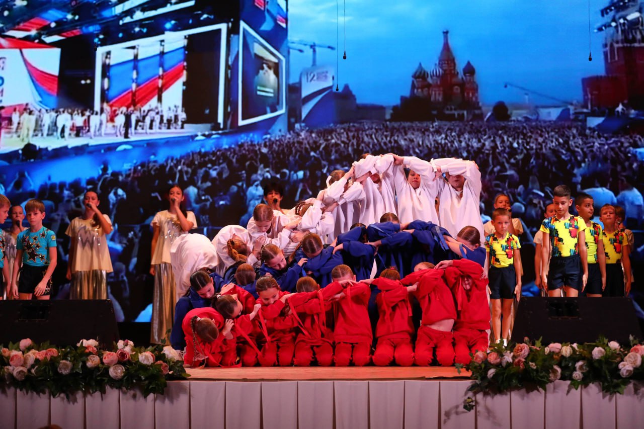 В Краснодарском крае подвели итоги творческого фестиваля для особенных детей «Солнце в ладонях»