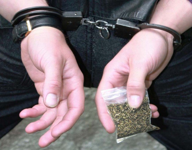 На скамью подсудимых отправлен житель Ростовской области, уличенный в незаконном обороте наркотиков на территории Ейского района