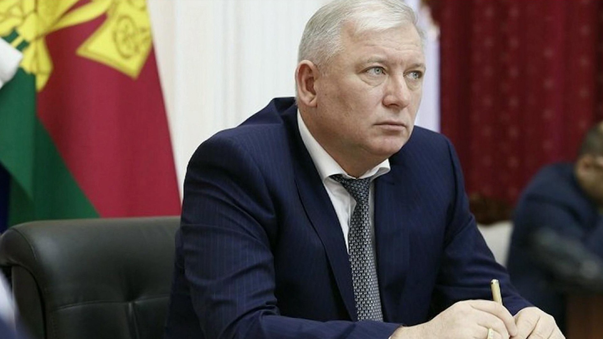 Представление о даче согласия на это направил в Государственную Думу генпрокурор России Александр Гуцан