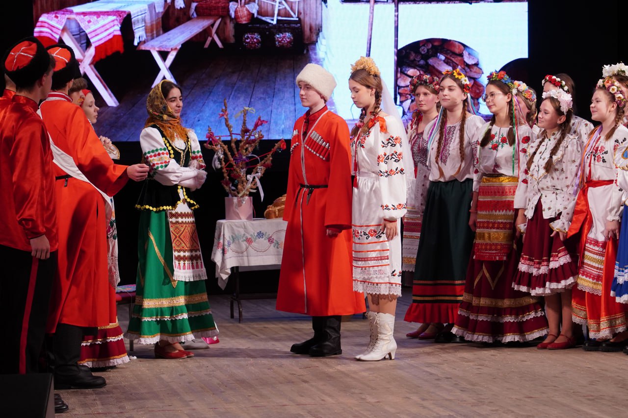 Старшеклассники новороссийской школы №24 заняли первое место в краевом конкурсе на лучший казачий класс Старшеклассники новороссийской школы №24 заняли первое место в краевом конкурсе на лучший казачий класс