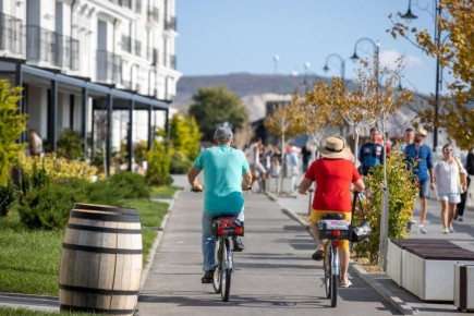 Октябрь покатил к финалу. Трудно поверить, что уже завтра – ноябрь, когда днем на улице до +18