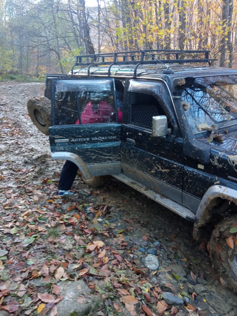 Семья с двумя детьми отправилась в Мостовской район, но путешествие пошло не по плану Семья с двумя детьми отправилась в Мостовской район, но путешествие пошло не по плану