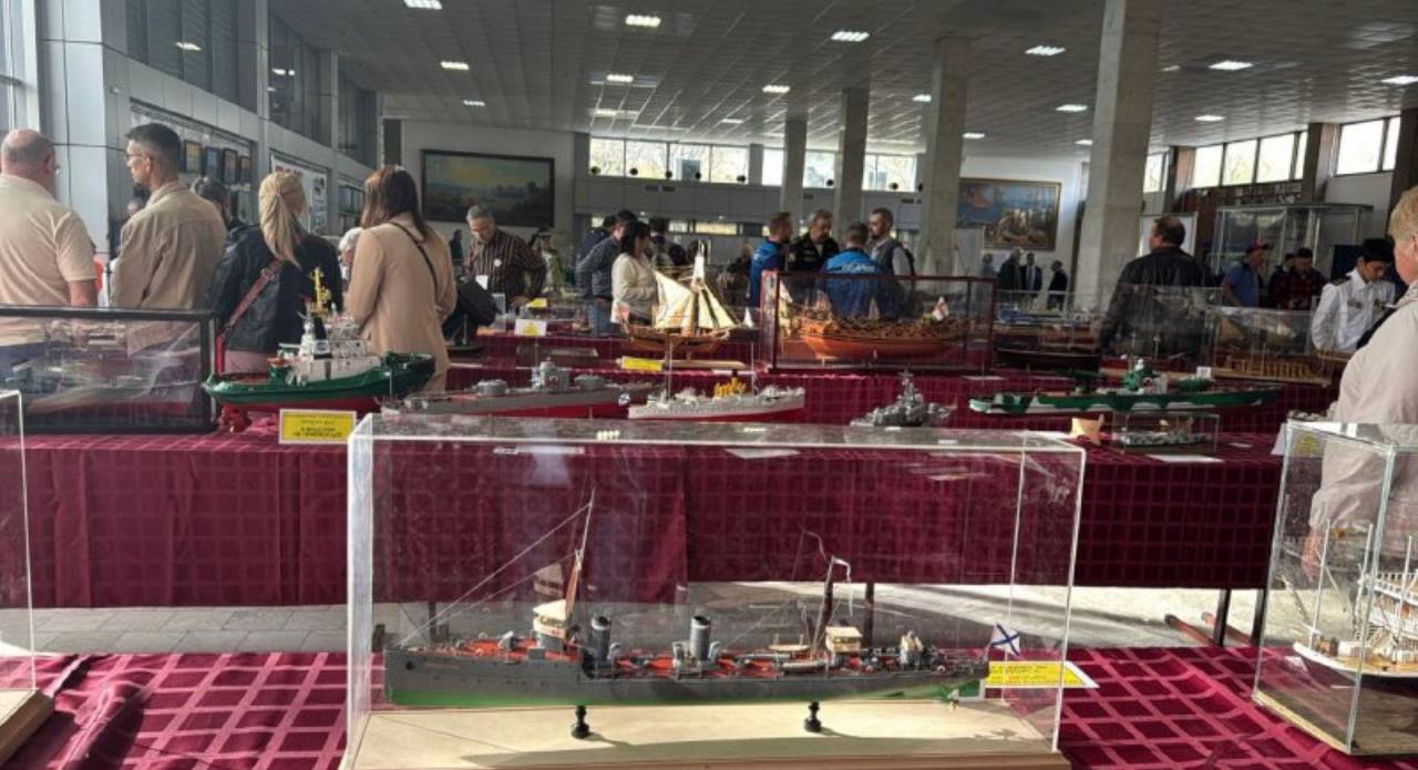 В городе-герое Новороссийске проходят Международные соревнования по судомодельному спорту «Кубок Цемесской бухты 2025» В городе-герое Новороссийске проходят Международные соревнования по судомодельному спорту «Кубок Цемесской бухты 2025»