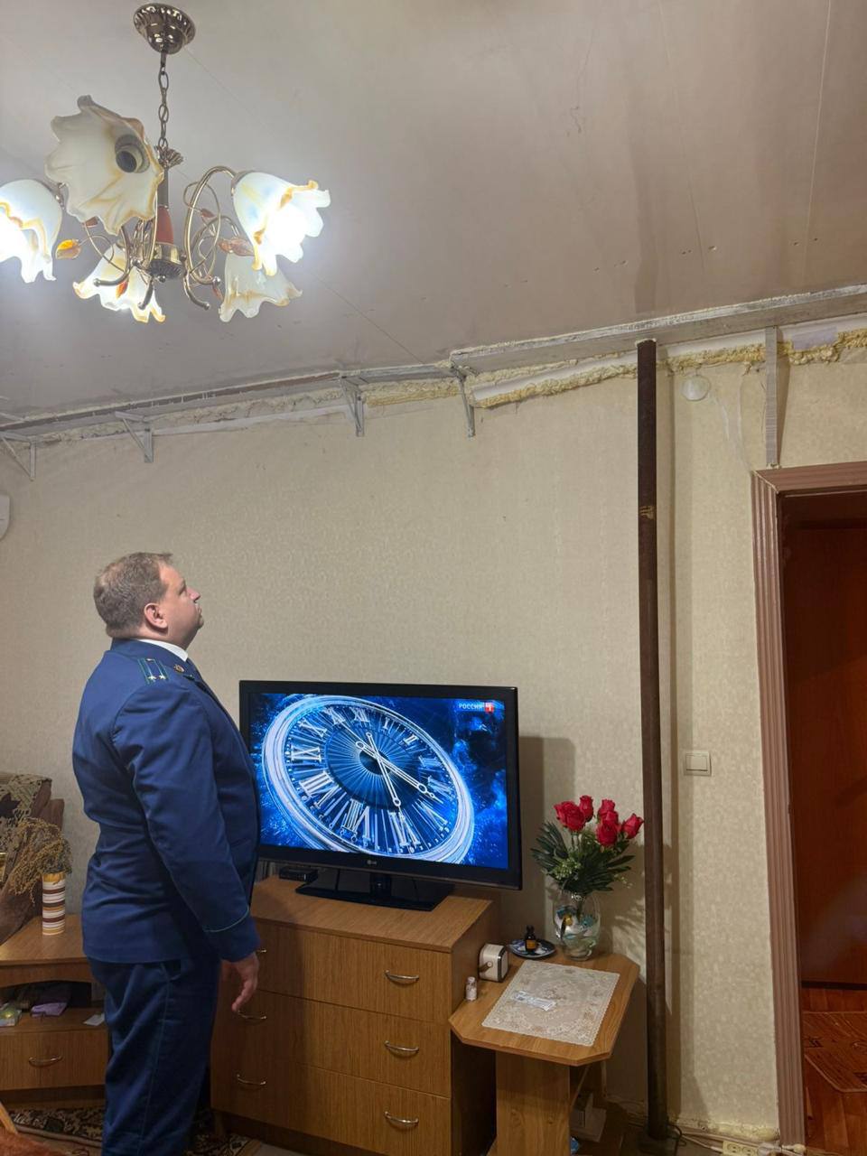 Прокурором Северского района осуществлен выезд по многоквартирным домам, признанным аварийными Прокурором Северского района осуществлен выезд по многоквартирным домам, признанным аварийными