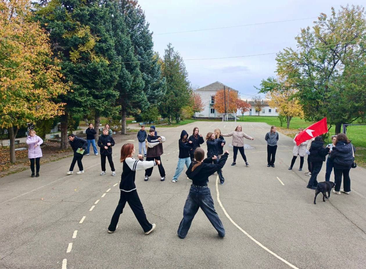 Осенние каникулы для анапских детей проходят увлекательно и с пользой Осенние каникулы для анапских детей проходят увлекательно и с пользой