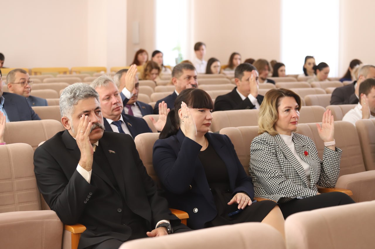 В администрации сегодня состоялась очередная сессия Думы В администрации сегодня состоялась очередная сессия Думы