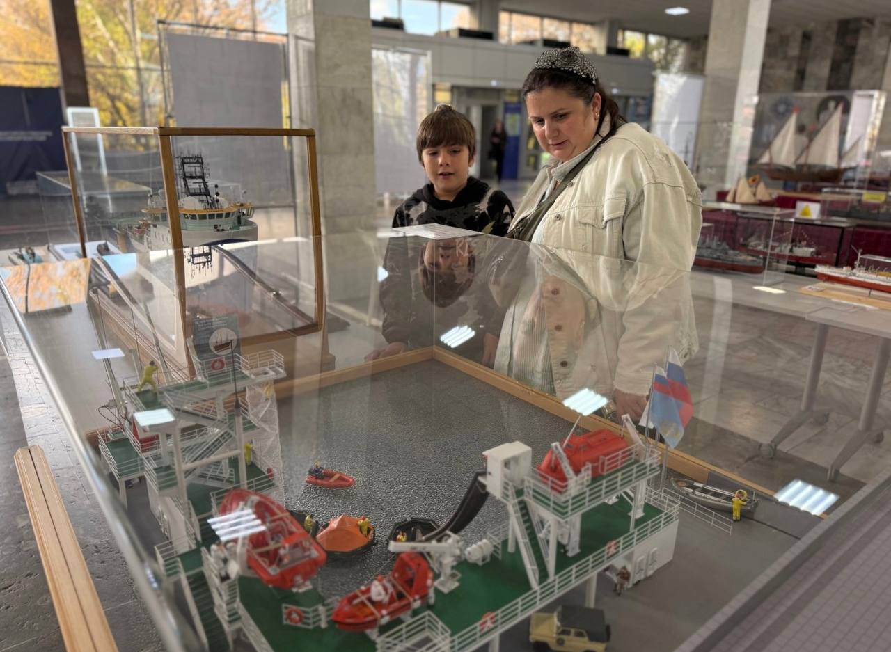 В городе-герое Новороссийске проходят Международные соревнования по судомодельному спорту «Кубок Цемесской бухты 2025» В городе-герое Новороссийске проходят Международные соревнования по судомодельному спорту «Кубок Цемесской бухты 2025»