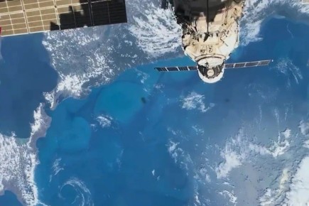 Космонавт Олег Артемьев показал Черное море с борта МКС