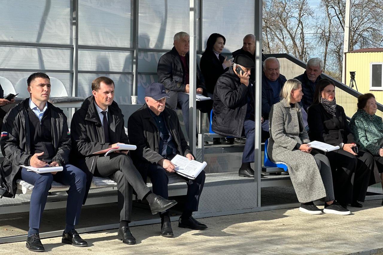 Зампред ЗСК Владимир Бекетов в Мостовском районе принял участие в ряде мероприятий, приуроченных к традиционной ежегодной выводке-экспертизе лошадей Зампред ЗСК Владимир Бекетов в Мостовском районе принял участие в ряде мероприятий, приуроченных к традиционной ежегодной выводке-экспертизе лошадей