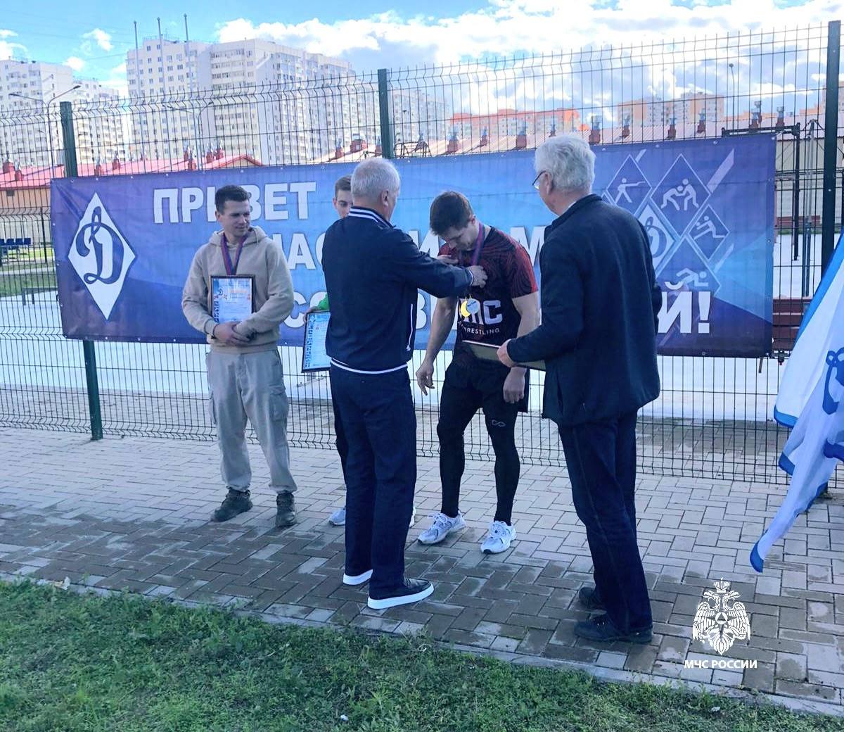 Победители полосы препятствий: сотрудники Главного управления МЧС России по Краснодарскому краю стали лучшими в соревнованиях Динамо! Победители полосы препятствий: сотрудники Главного управления МЧС России по Краснодарскому краю стали лучшими в соревнованиях Динамо!