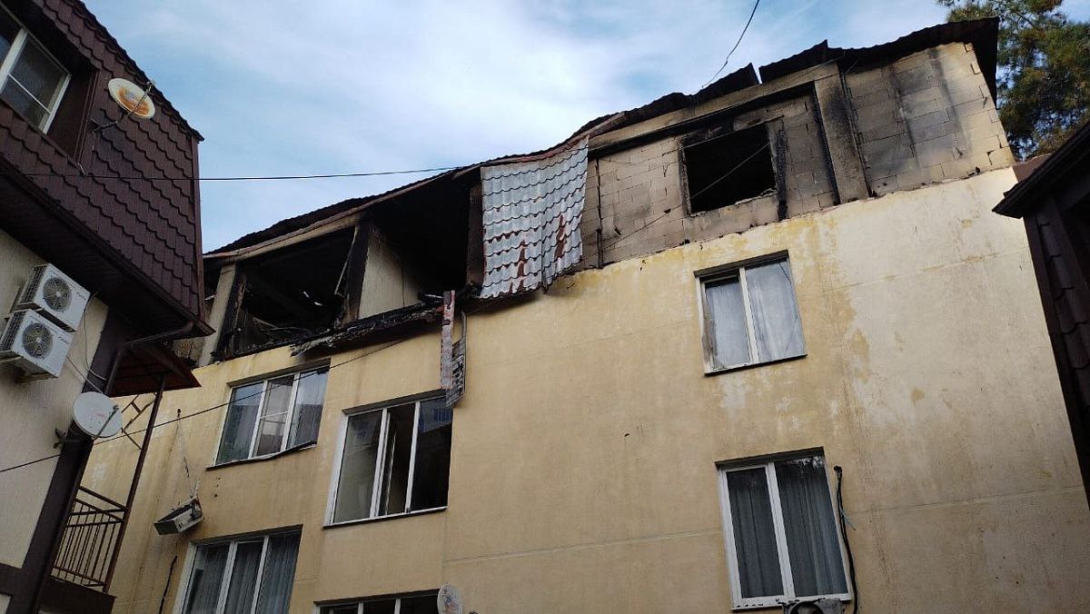 В Сочи прошло заседание оперативного штаба по ликвидации последствий пожара в доме на улице Альпийской В Сочи прошло заседание оперативного штаба по ликвидации последствий пожара в доме на улице Альпийской