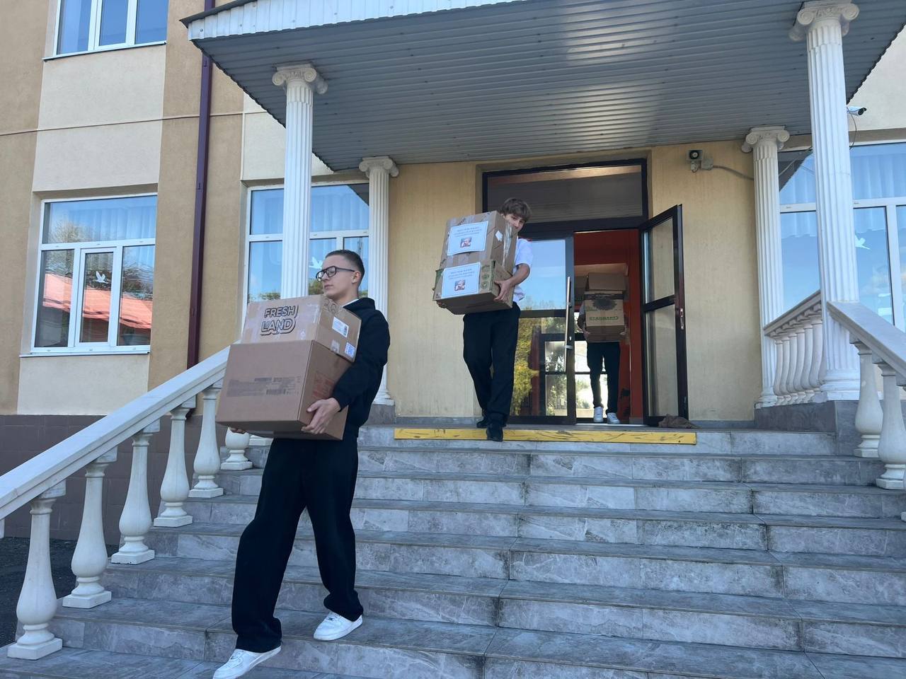 От казаков Ейска – с заботой о наших защитниках От казаков Ейска – с заботой о наших защитниках