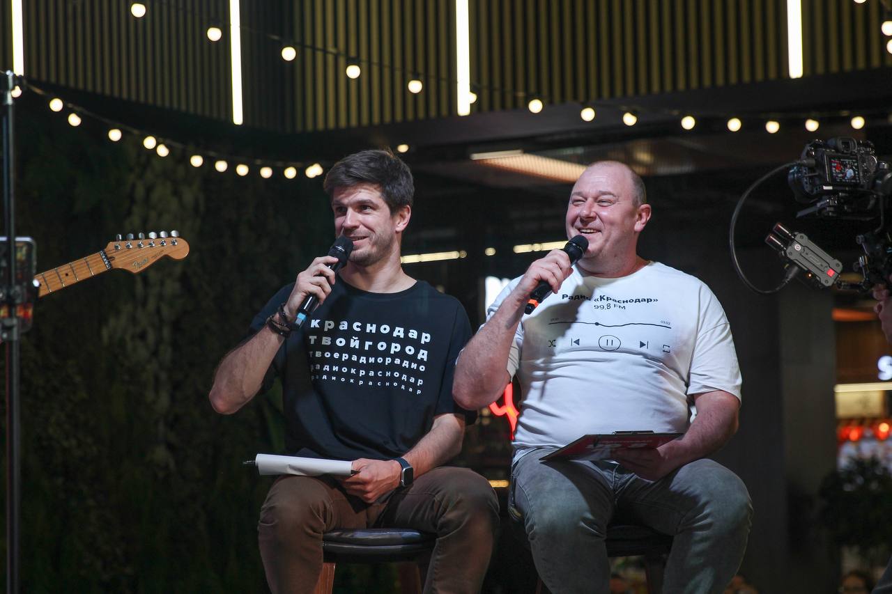 Ваши искренние эмоции на КАВЕР-СРЕДЕ – в нашем альбоме Ваши искренние эмоции на КАВЕР-СРЕДЕ – в нашем альбоме