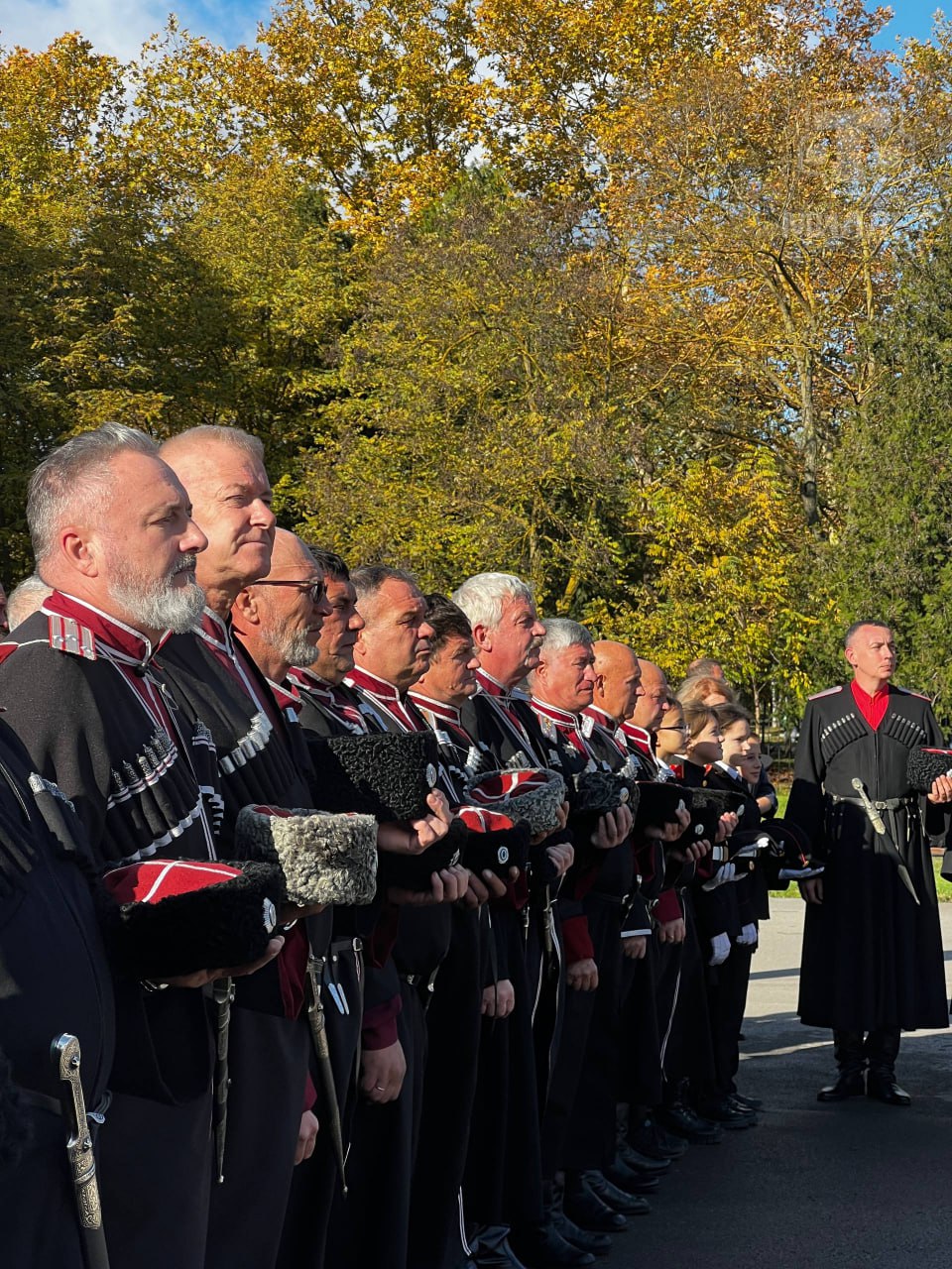 В Керчи открытили часовню во имя Покрова Пресвятой Богородицы при храме апостола Андрея Первозванного В Керчи открытили часовню во имя Покрова Пресвятой Богородицы при храме апостола Андрея Первозванного