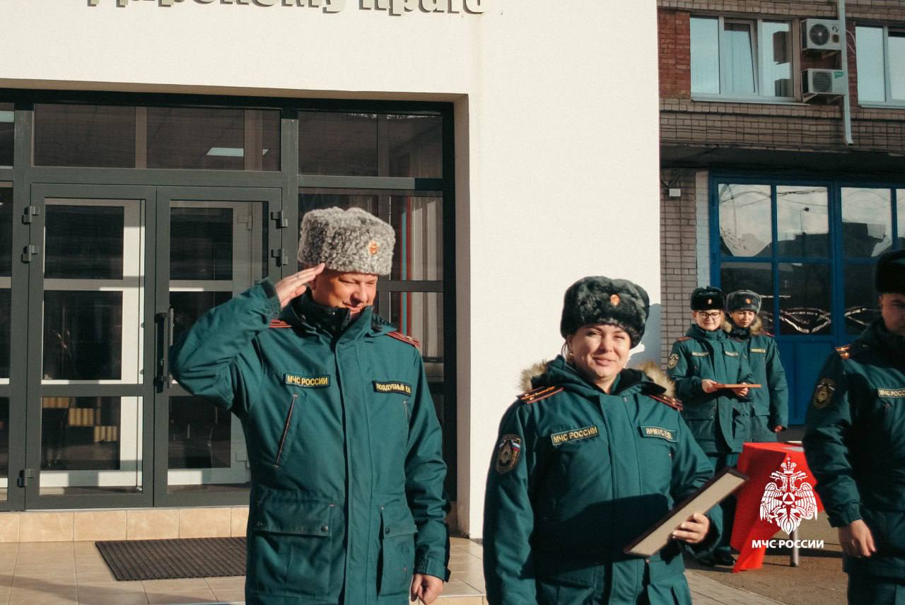 В Главном управлении прошло торжественное построение в честь Дня народного единства В Главном управлении прошло торжественное построение в честь Дня народного единства