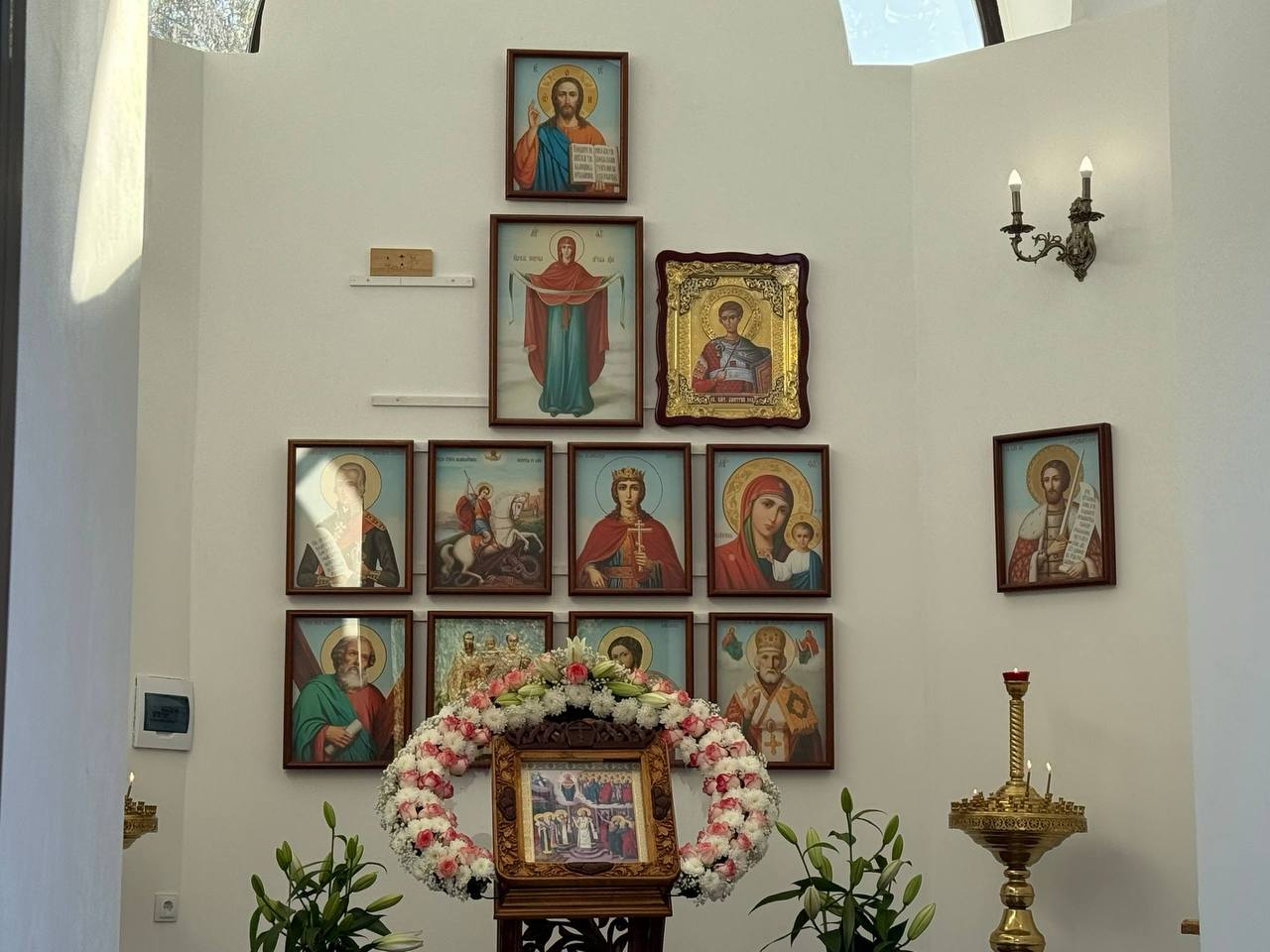 Вениамин Кондратьев: В Керчи при храме апостола Андрея Первозванного освятили часовню, которую открыли в память об участии кубанских казаков в Крымской весне Вениамин Кондратьев: В Керчи при храме апостола Андрея Первозванного освятили часовню, которую открыли в память об участии кубанских казаков в Крымской весне