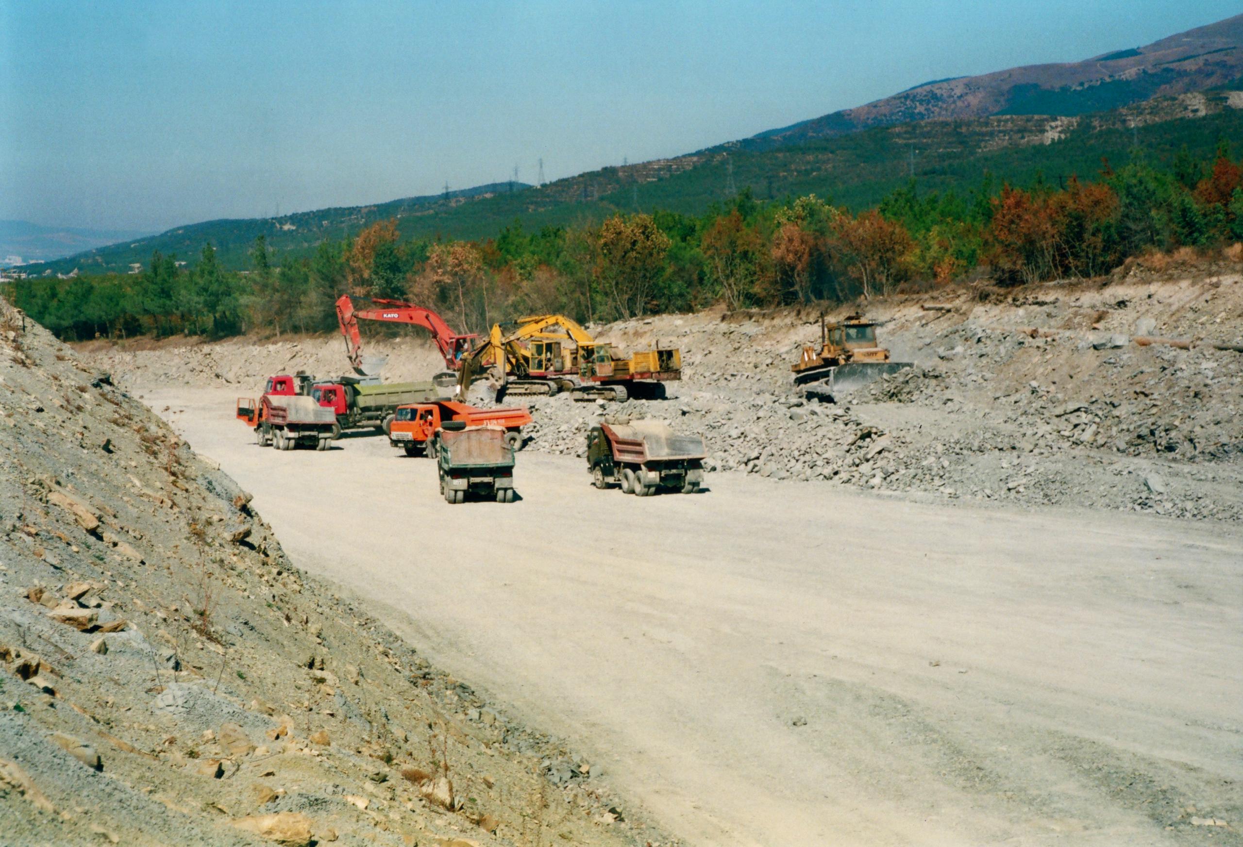 Алексей Богодистов: Сегодня исполняется 40 лет со дня завершения строительства объездной дороги Геленджика — одной из важнейших транспортных артерий курорта Алексей Богодистов: Сегодня исполняется 40 лет со дня завершения строительства объездной дороги Геленджика — одной из важнейших транспортных артерий курорта