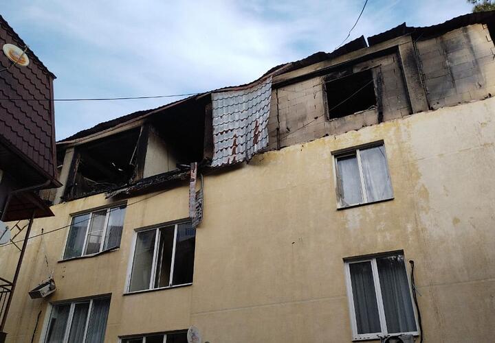 В Сочи около 100 жильцов сгоревшего дома на улице Альпийской размещены в пунктах временного пребывания