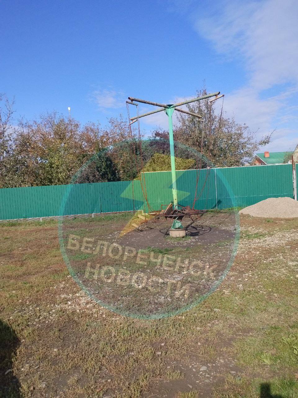 В Белореченском районе ребёнок разбил голову на детской площадке