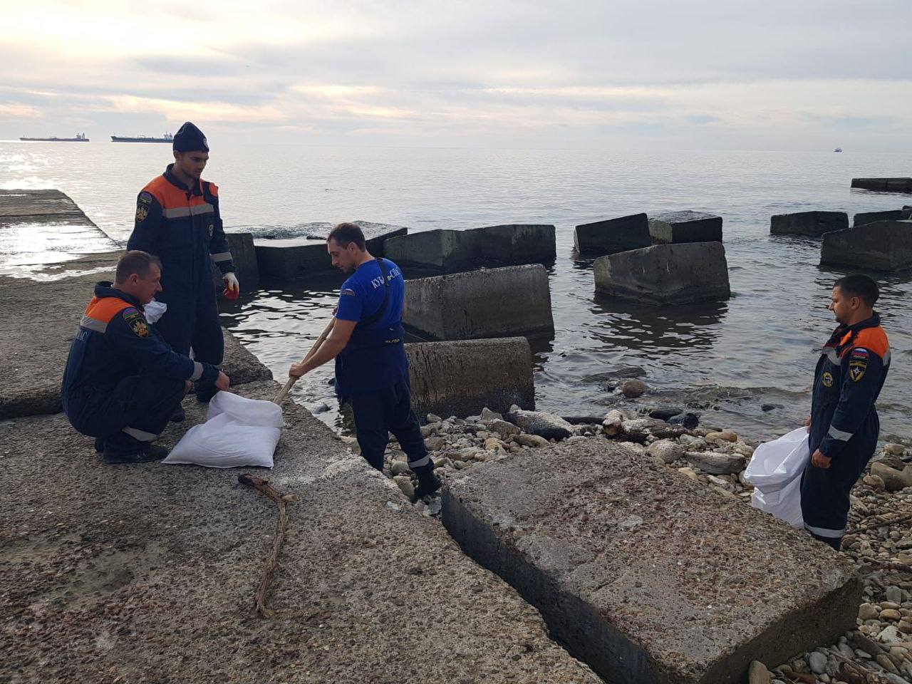 Информация о пятнах нефтепродуктов в порту Туапсе — фейк