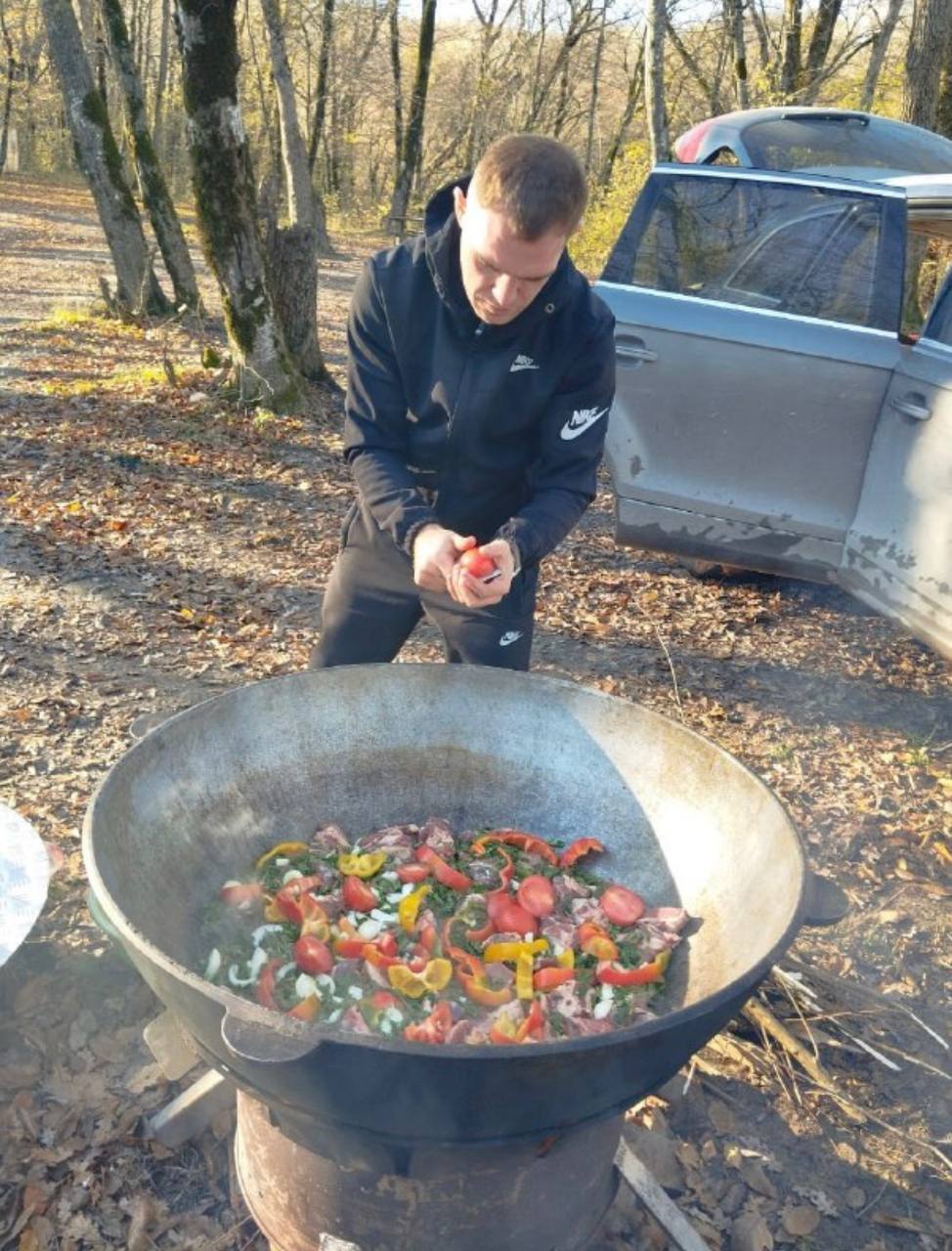 Воспитанники Центра казачьей молодежи «Ермак» совершили патриотический поход по живописным окрестностям Новороссийска Воспитанники Центра казачьей молодежи «Ермак» совершили патриотический поход по живописным окрестностям Новороссийска