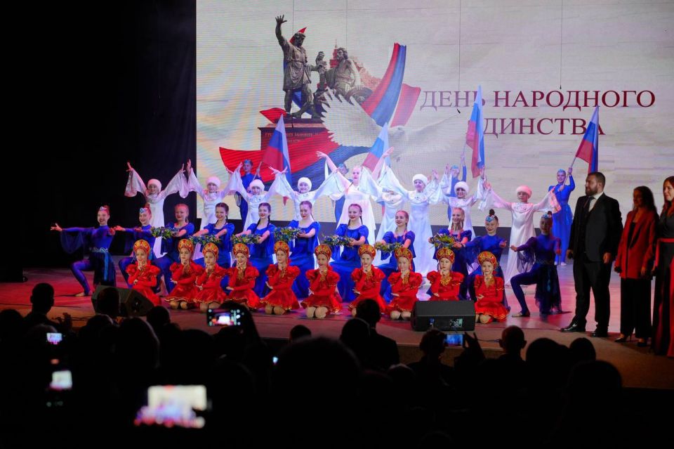 Андрей Кравченко: Сила России в сплоченности населяющих ее народов – главная идея фестиваля национальных культур «Новороссияне», который в этом году прошел в 33-й раз