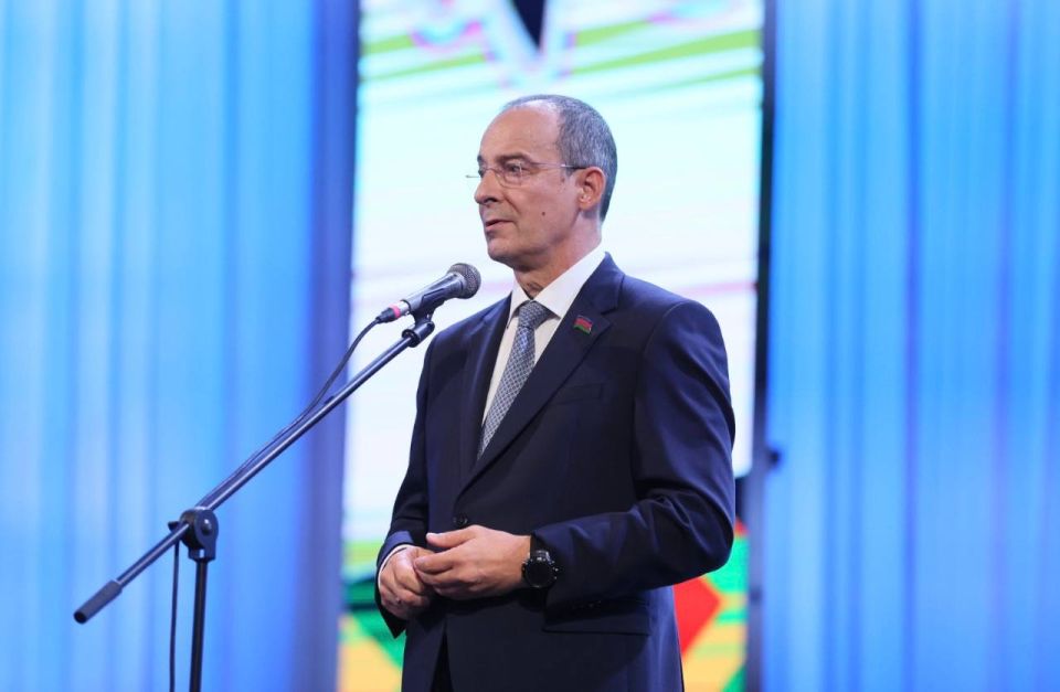 Вениамин Кондратьев: В единстве народов великой страны мы сохраним Краснодарский край и Россию для будущих поколений Вениамин Кондратьев: В единстве народов великой страны мы сохраним Краснодарский край и Россию для будущих поколений