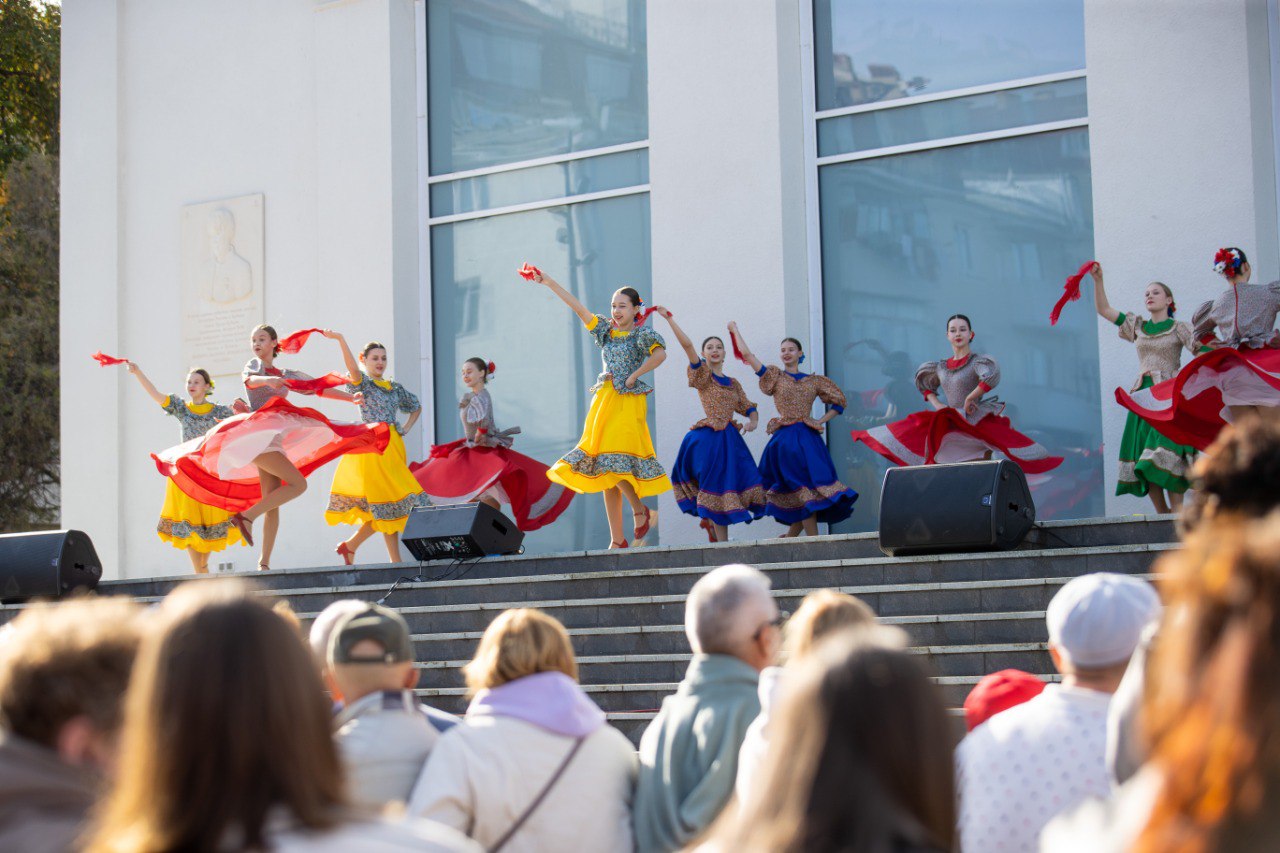 Анапа отмечает День народного единства Анапа отмечает День народного единства