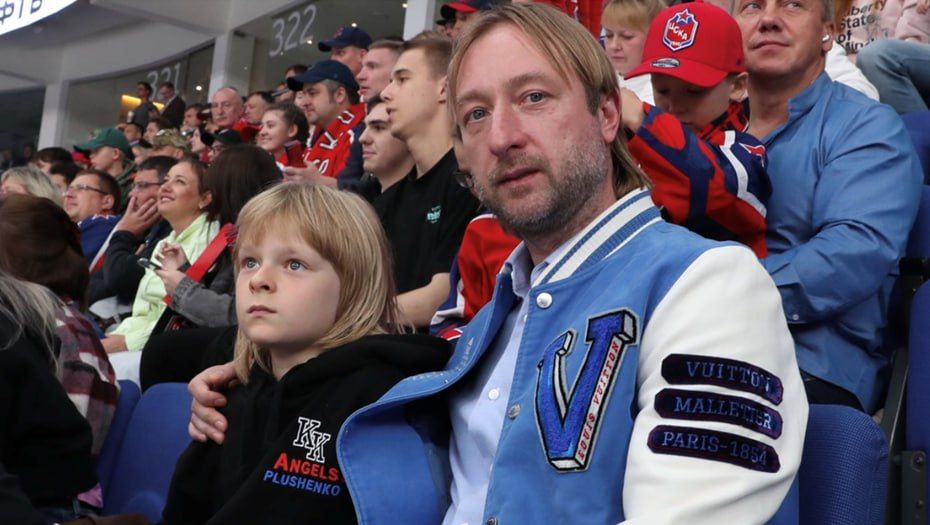 Плющенко пожертвовал здоровьем сына ради шоу