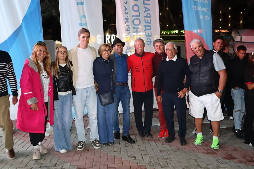 34-я Международная Геленджикская регата побила рекорды и объединила спортсменов из 10 стран 34-я Международная Геленджикская регата побила рекорды и объединила спортсменов из 10 стран