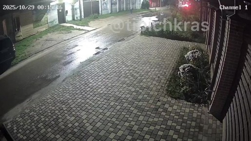 А вдруг пригодится?. Иногда краснодарцев тянет к прекрасному и земле