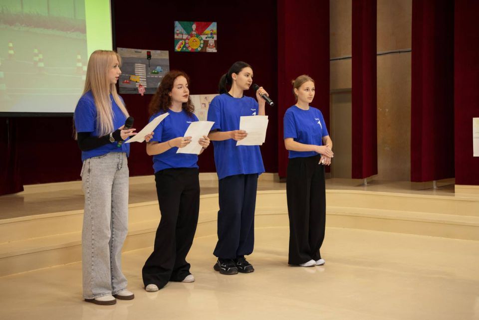 Сотрудники Госавтоинспекции Ейского района провели профилактическое мероприятие «В дорожной безопасности — начни с себя!» для студентов ГБПОУ КК ЕПК Сотрудники Госавтоинспекции Ейского района провели профилактическое мероприятие «В дорожной безопасности — начни с себя!» для студентов ГБПОУ КК ЕПК