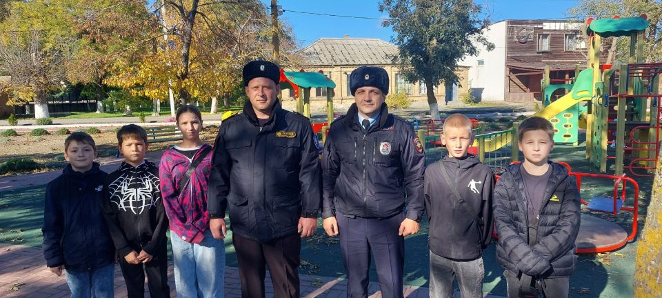 В Ейском районе школьники помогли установить местонахождение разыскиваемого злоумышленника