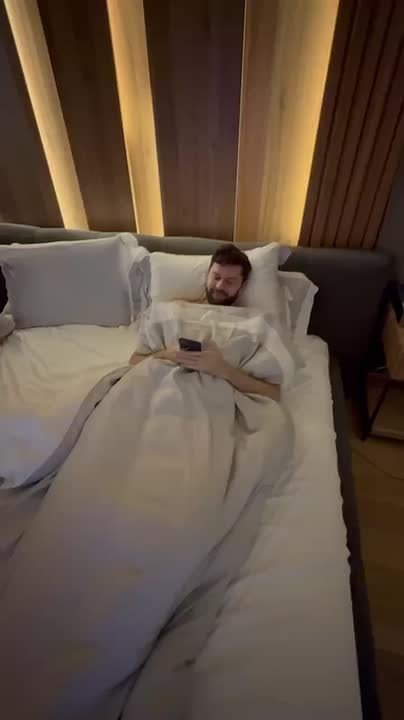 «Живу с ним за деньги». На прошлой неделе Ирина Дубцова впервые вышла в свет со своим новым избранником