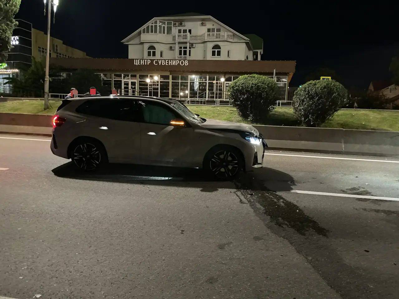 В Сочи 41-летний пешеход попытался перебежать дорогу, но погиб