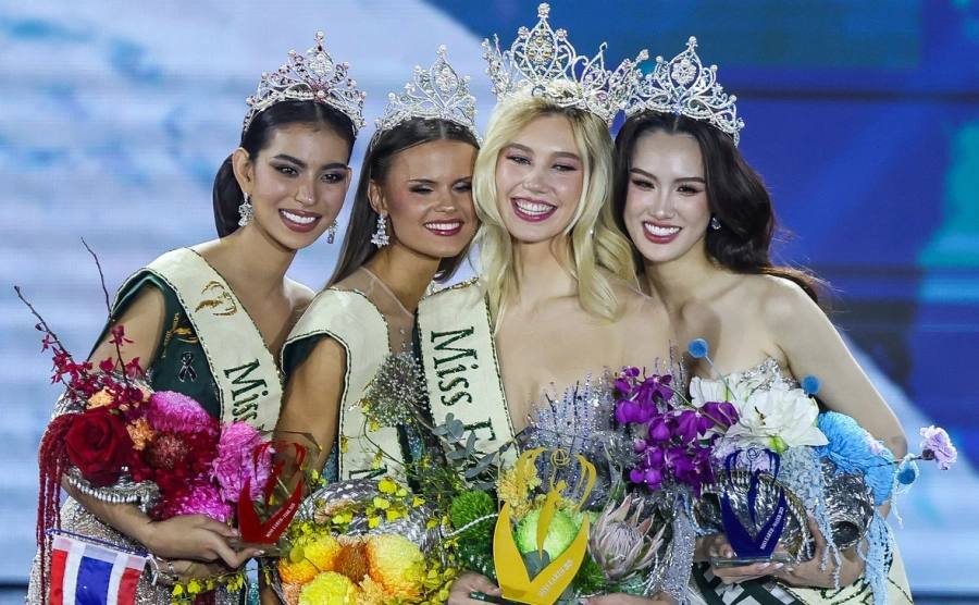 Модель из Чехии завоевала титул «Мисс Земля — 2025» Модель из Чехии завоевала титул «Мисс Земля — 2025»