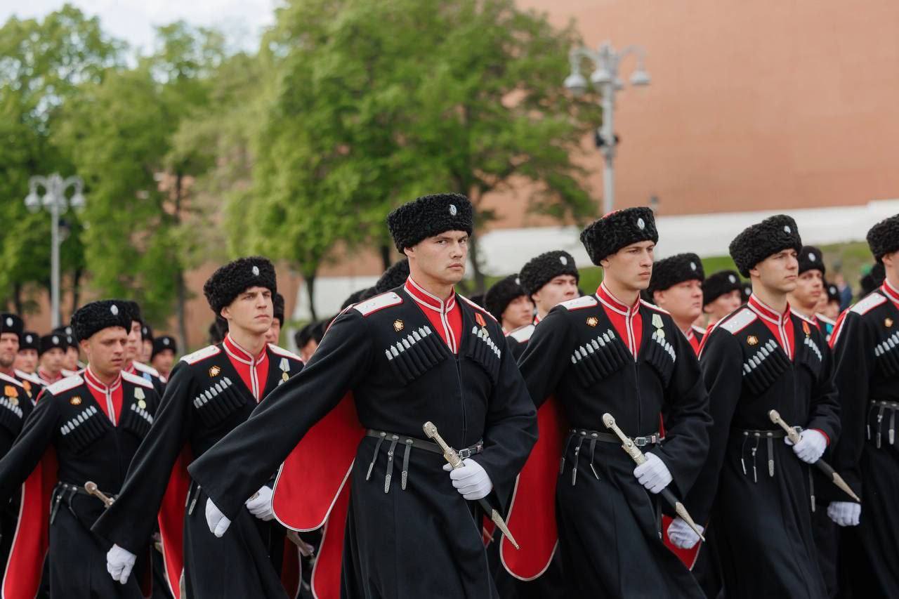 Губернатор Кубани доложил о развитии казачества помощнику президента России