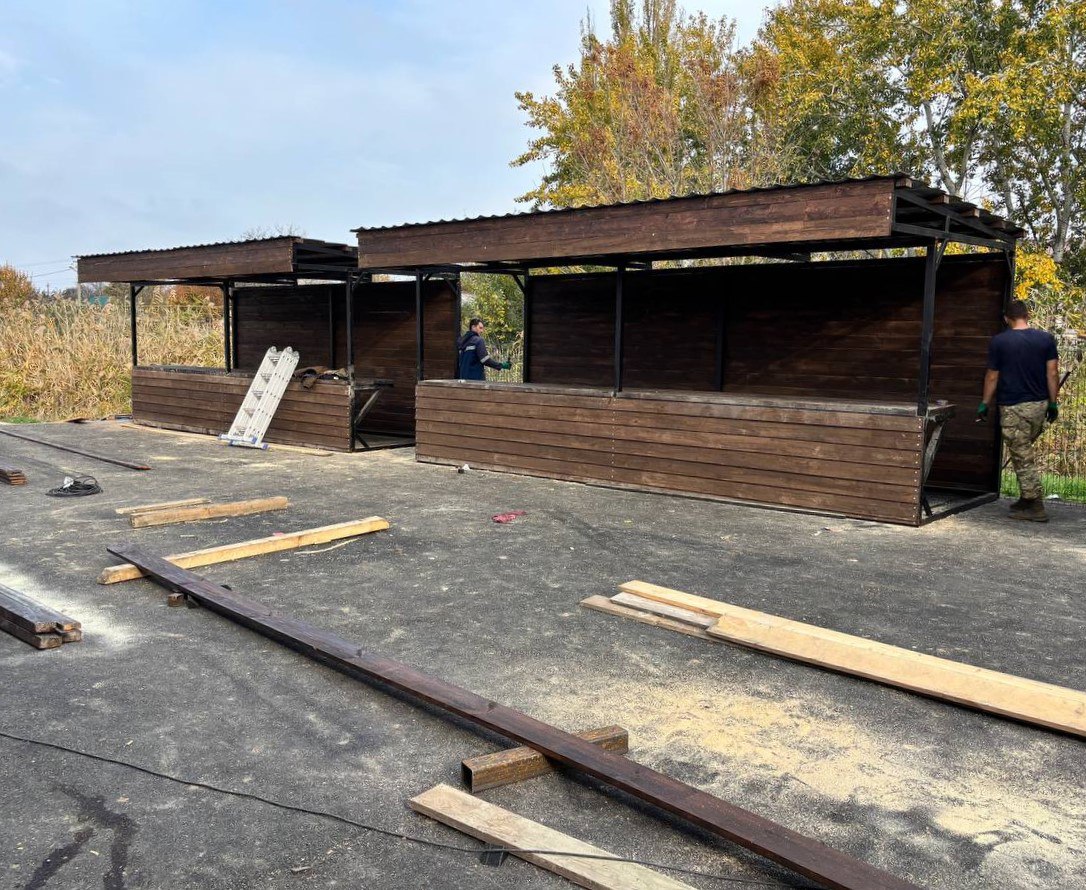 В ст. Ясенской проверил ход работ по благоустройству новой сельскохозяйственной ярмарки В ст. Ясенской проверил ход работ по благоустройству новой сельскохозяйственной ярмарки