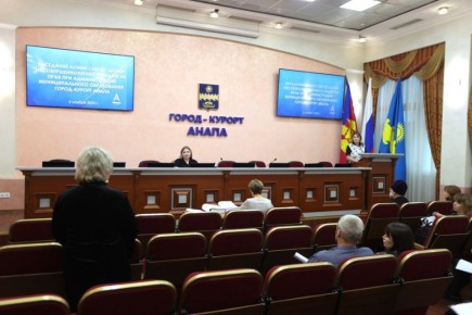 На комиссии по делам несовершеннолетних и защите их прав рассмотрели 20 материалов